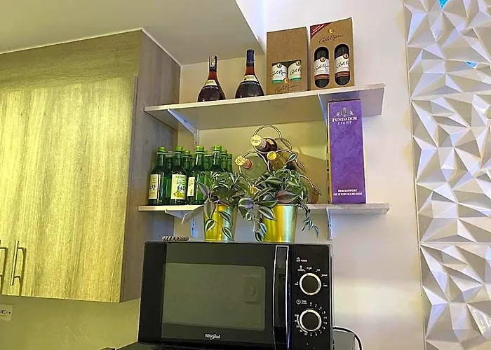 100mbps Net,unli Netflix In 75 Inch Tv In Living & Theater In 马尼拉